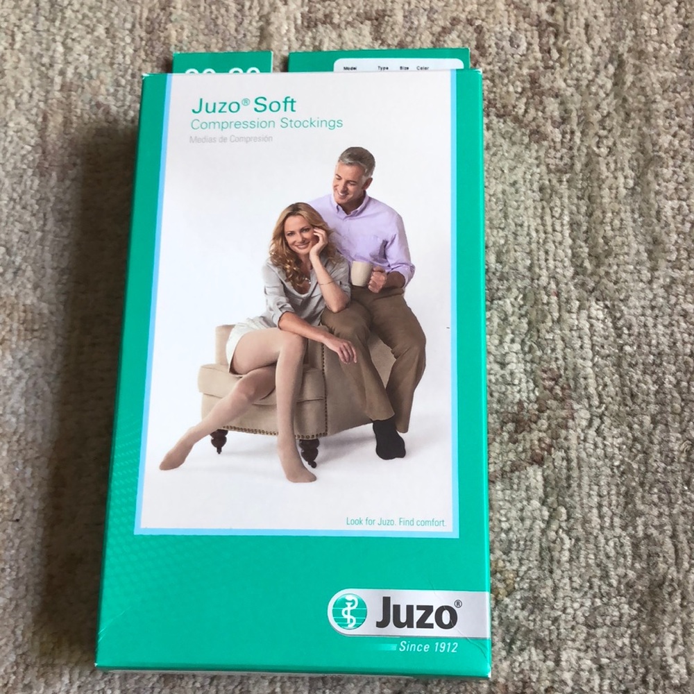 Juzo Soft Compression Stockings Size I. AG  20-30mmHg. Beige. Only one in a box
